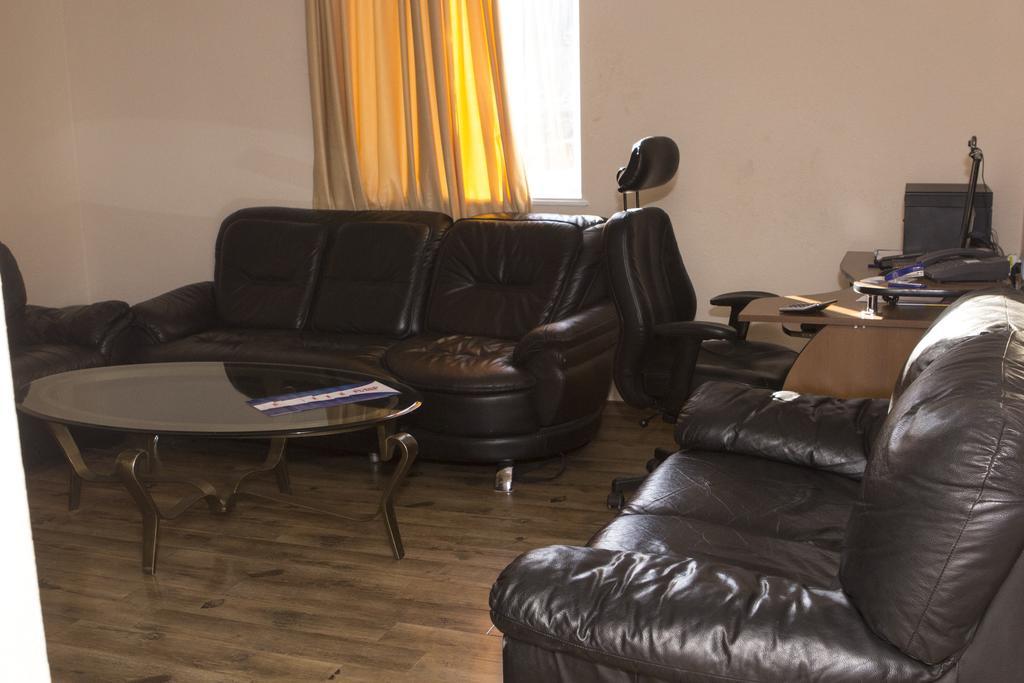 Inter Boutique Hotel Ереван Екстериор снимка