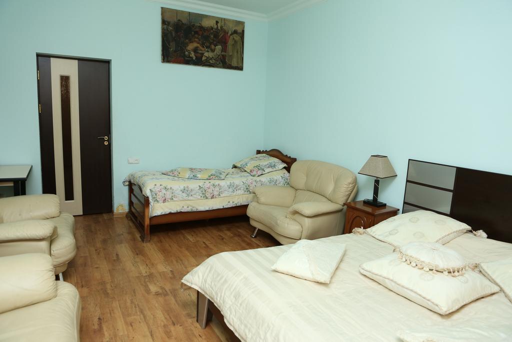 Inter Boutique Hotel Ереван Екстериор снимка