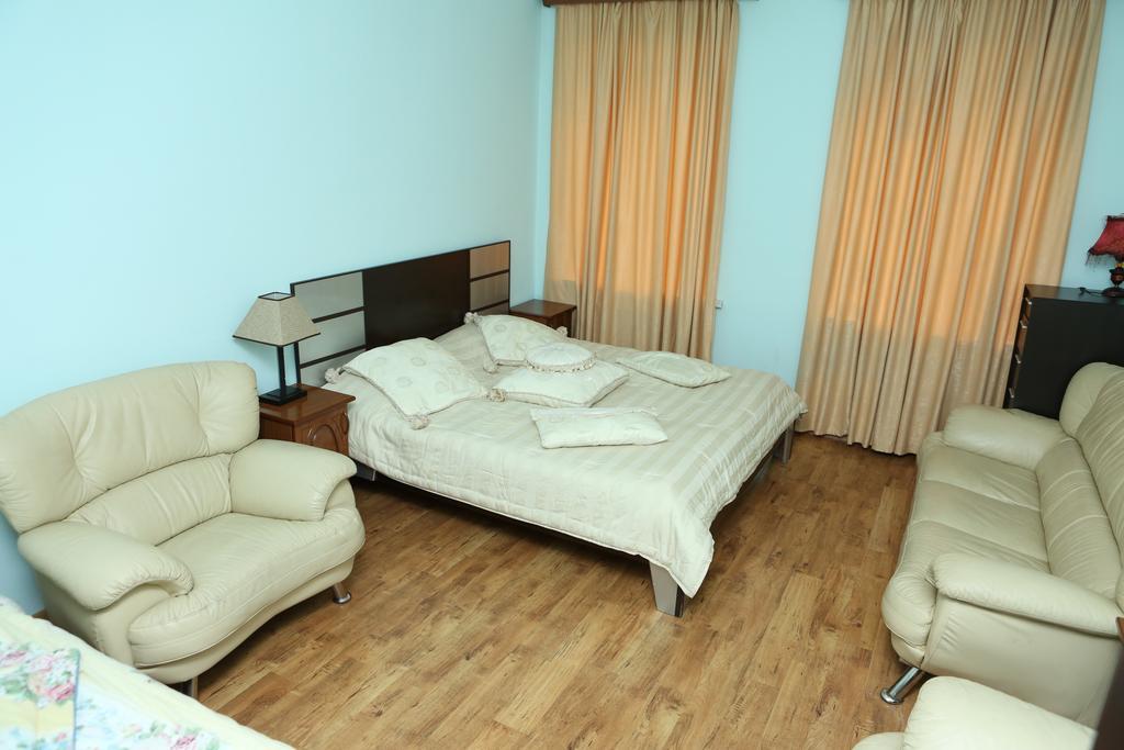 Inter Boutique Hotel Ереван Екстериор снимка